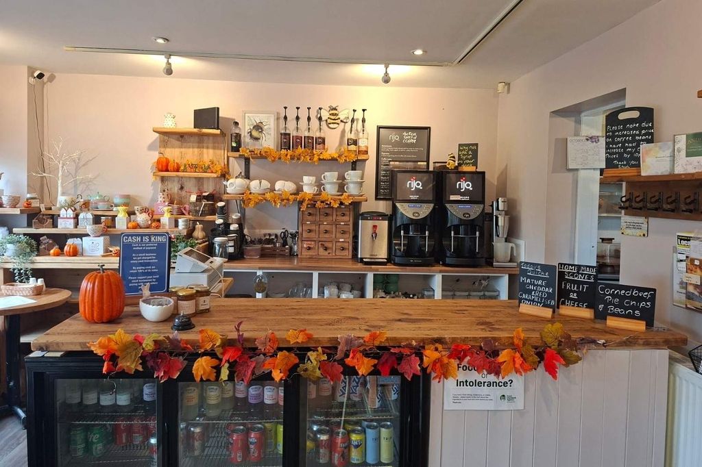 Property photo 2 of 7