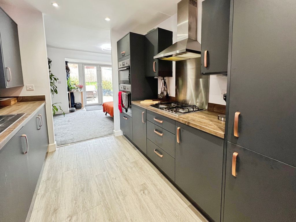 Property photo 3 of 17 Img_6268