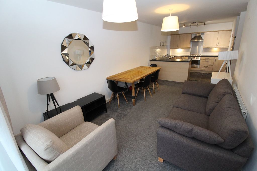 Property photo 1 of 10 Picture No. 06