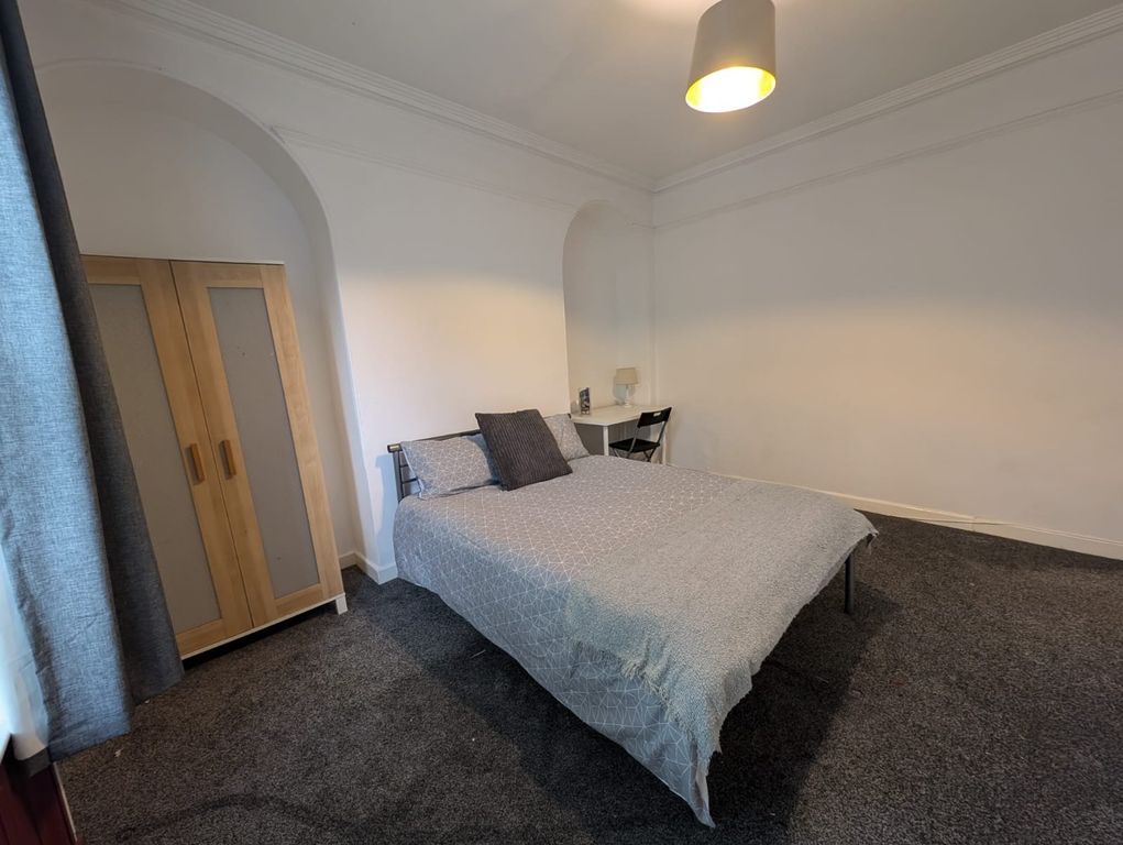 Property photo 3 of 7 Picture No. 29