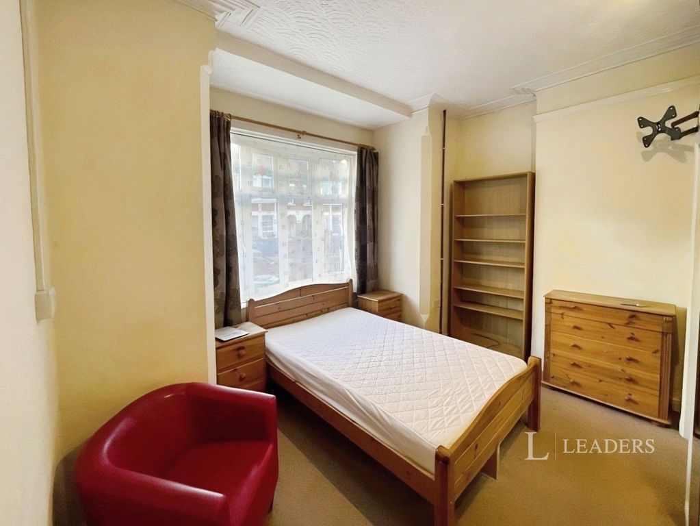 Property photo 2 of 6 Pbox-Img.Jpg