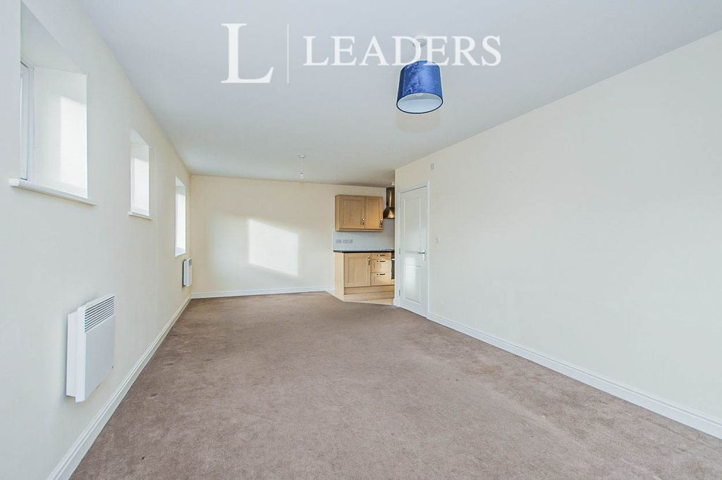 Property photo 3 of 11 880Ca14B-7E60-Ed11-9