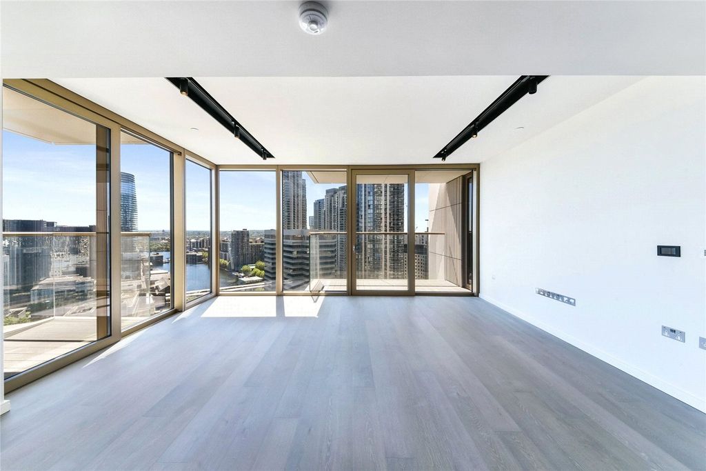 Property photo 3 of 9 Reception Room