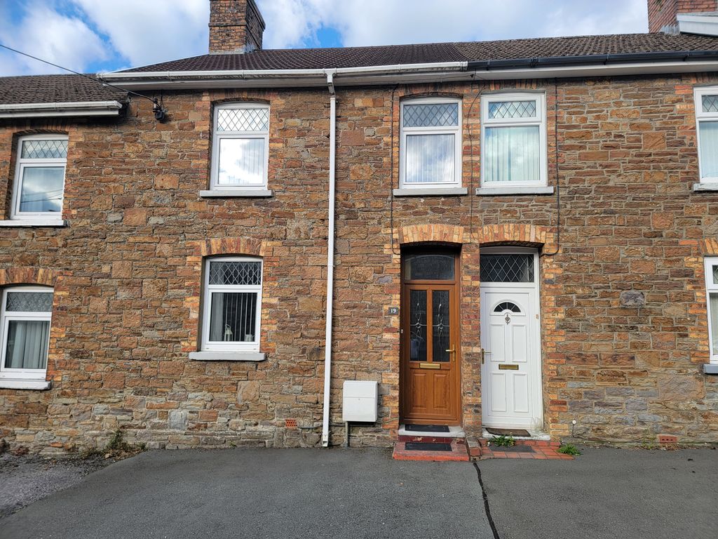 Property photo 1 of 28