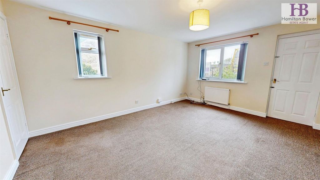 Property photo 2 of 12 34B56374-1-Heywood-Court-05192026_131446.Jpg