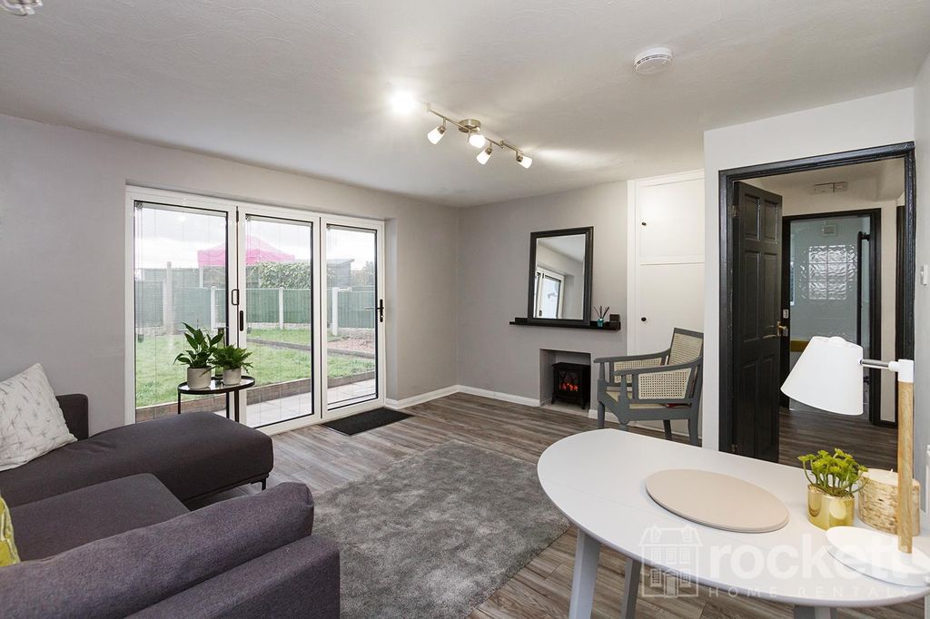 Property photo 1 of 33 05_Castleview_Gwi_94