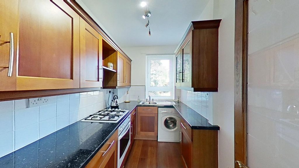 Property photo 3 of 18 Photo 3