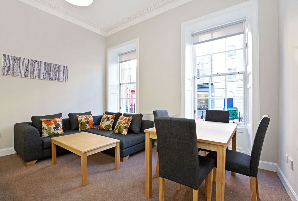 Property photo 2 of 12 Photo 2