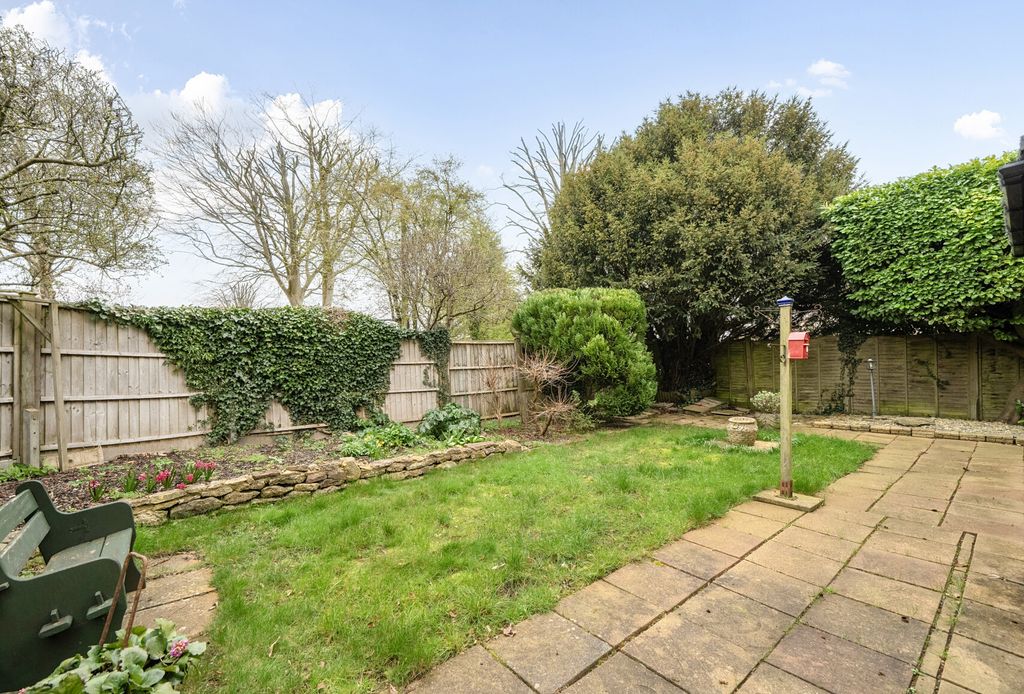 Property photo 3 of 22 1424360-17-69B827...