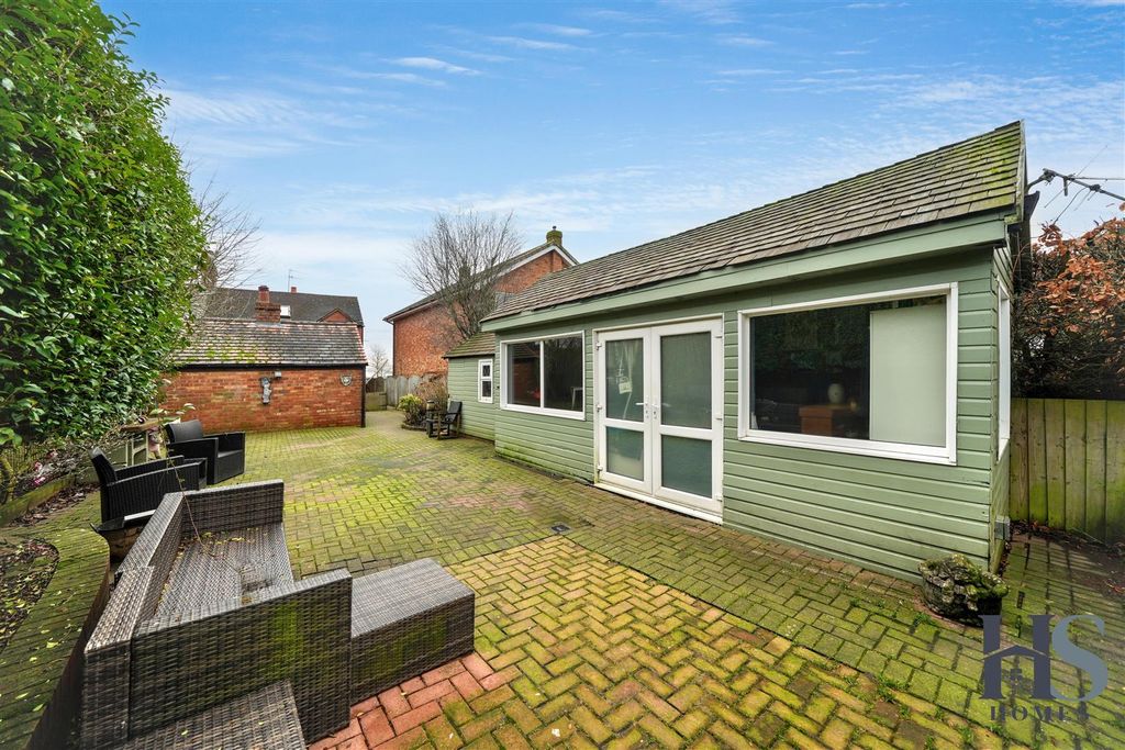 Property photo 3 of 14 Rear.Jpg