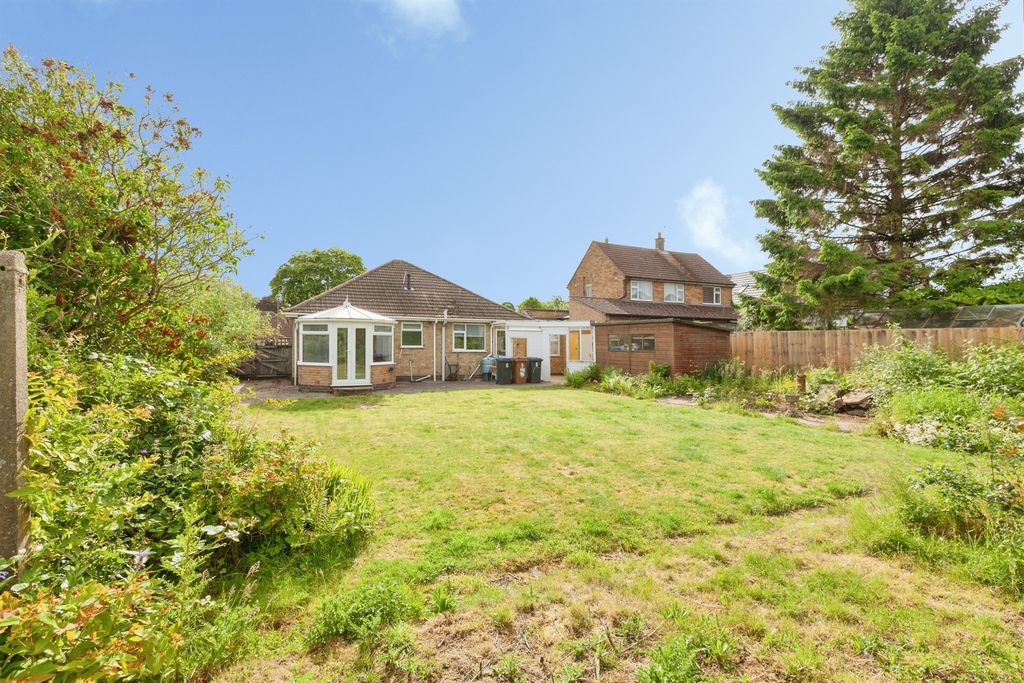 Property photo 1 of 16