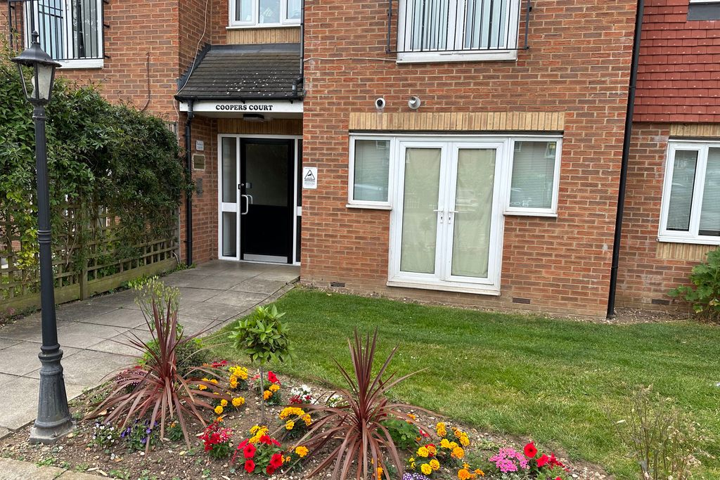 Property photo 2 of 11 Photo 12