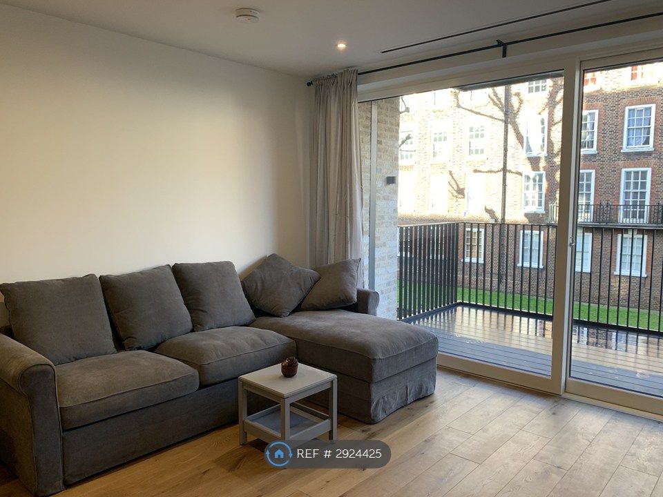 Property photo 1 of 12 Living Room