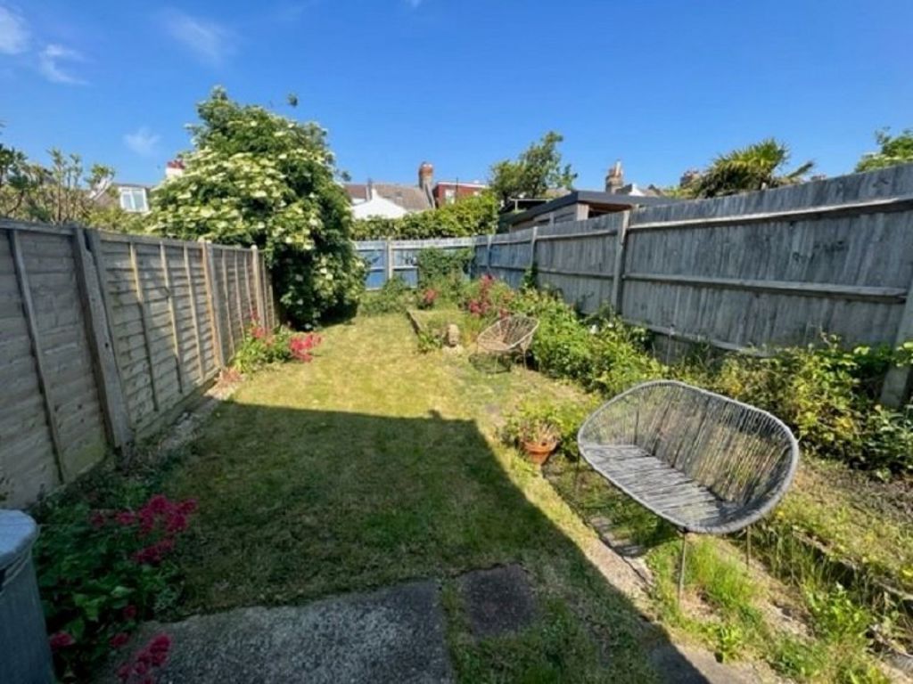 Property photo 3 of 9