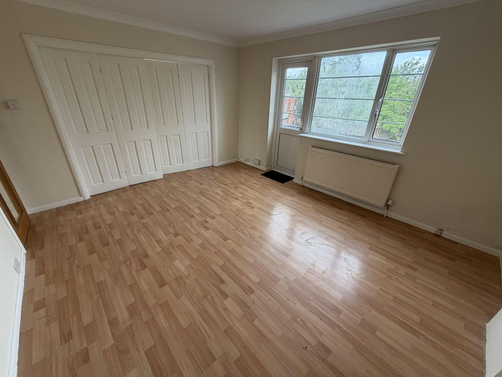 Property photo 3 of 19 Img_0831[1].Jpg