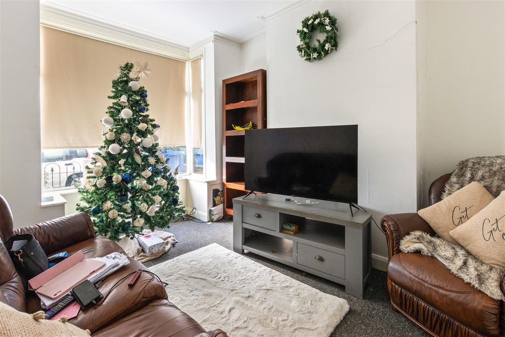 Property photo 2 of 11 Img_0849.Jpg