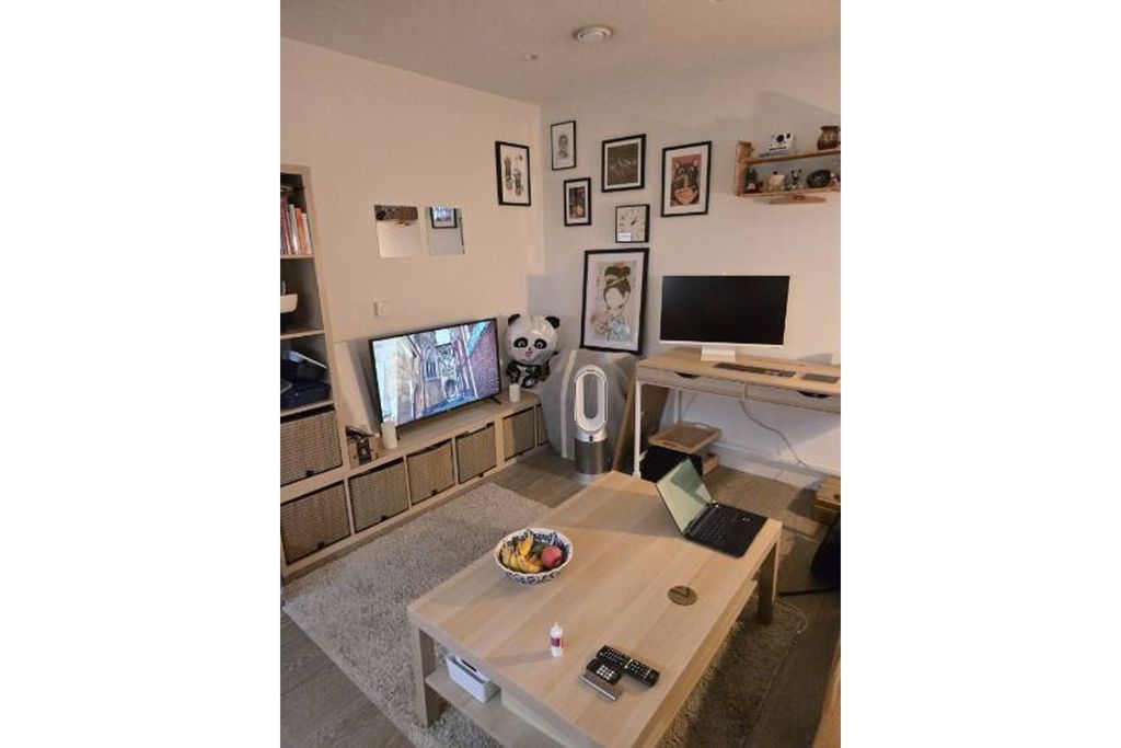 Property photo 1 of 9