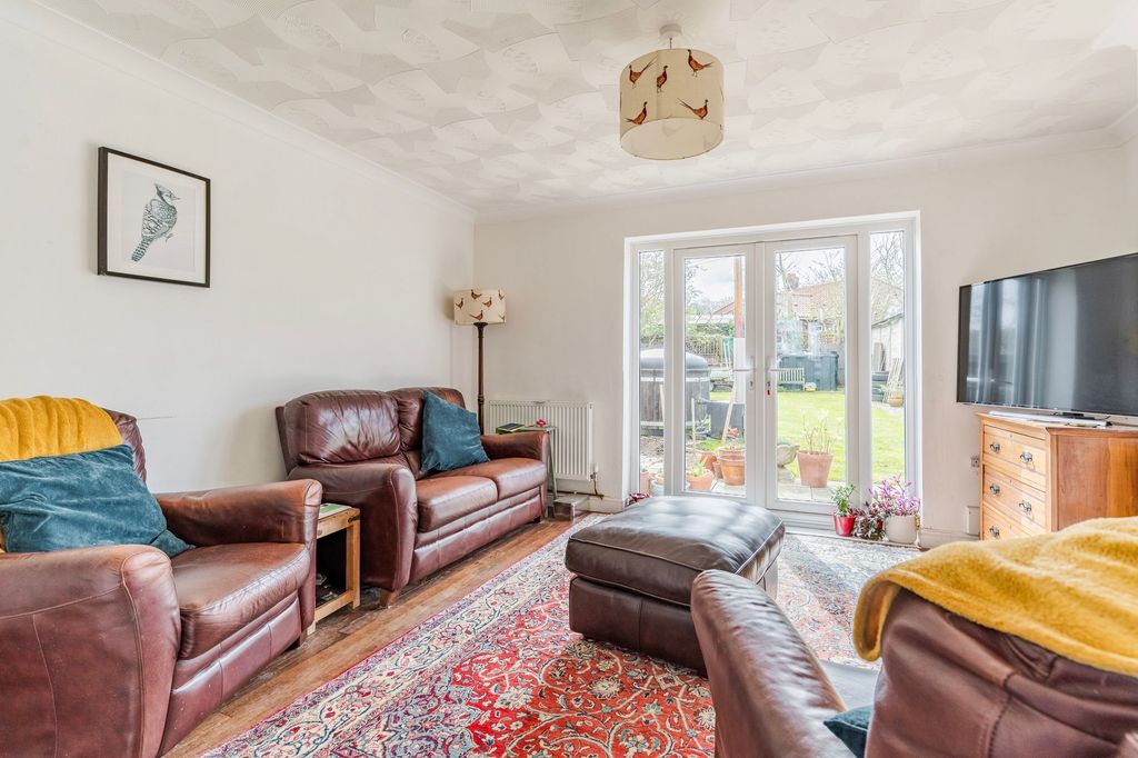 Property photo 3 of 15