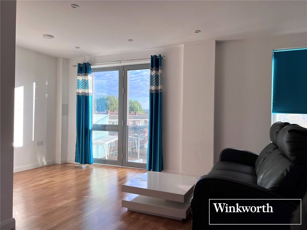 Property photo 2 of 14 Picture No. 30