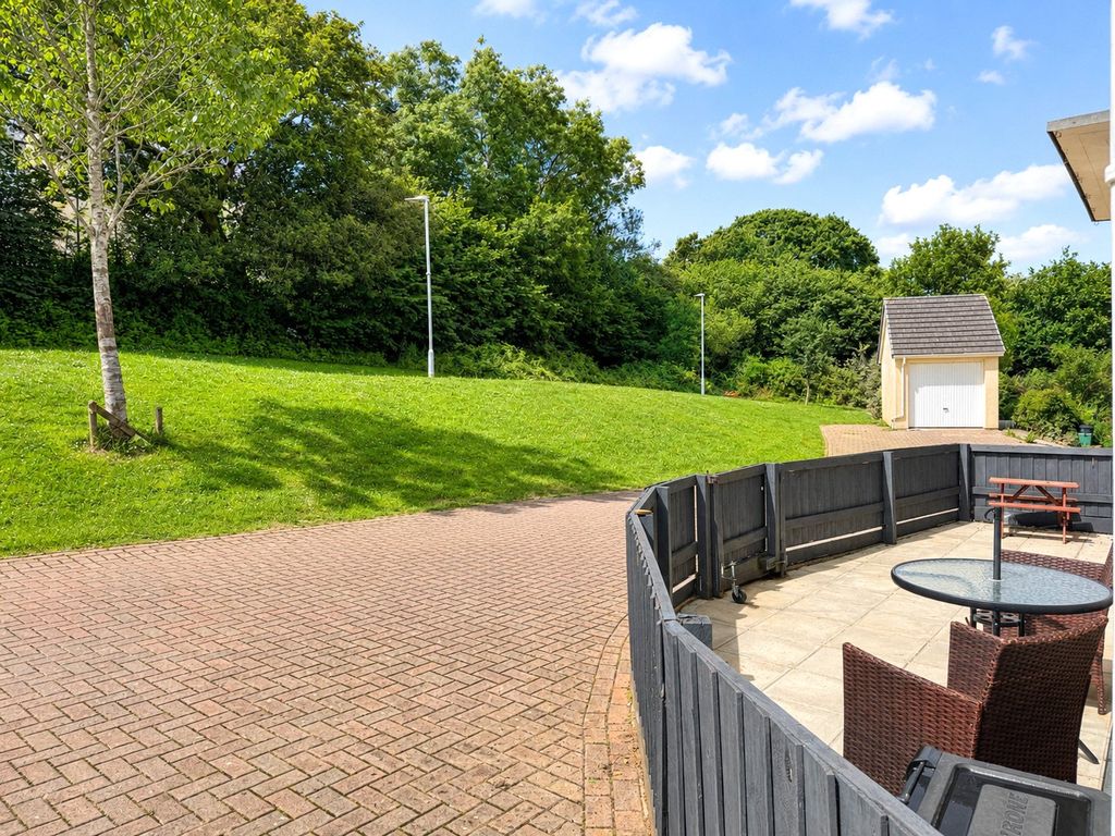 Property photo 2 of 13 Picture No. 04