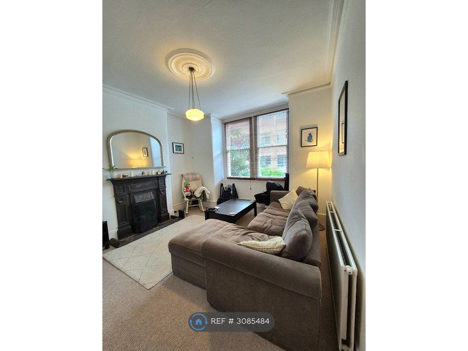 Property photo 1 of 13 Living Room (Or Bedroom 1)