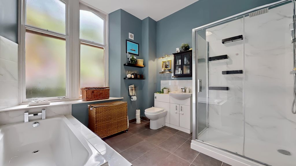 Additional image 22 of 2 bed flat for saleMain Door, Kelvinside Gardens, North Kelvinside G20