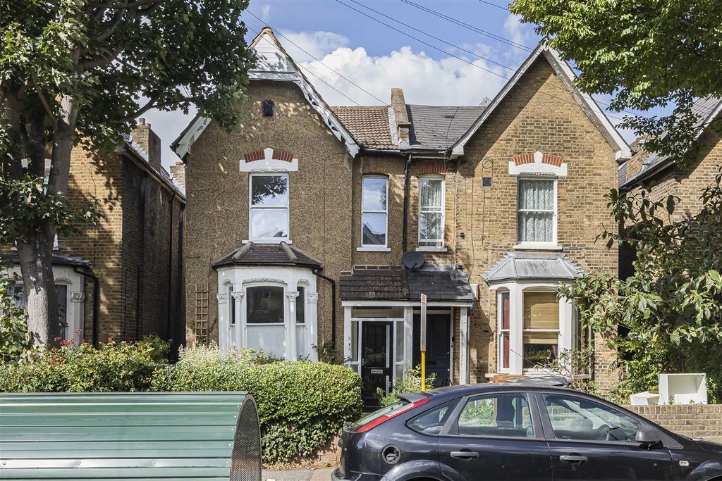 Property photo 2 of 36 2