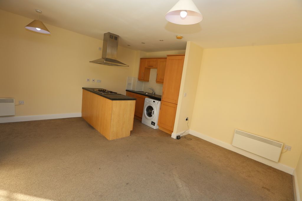 Property photo 2 of 12 Gallery