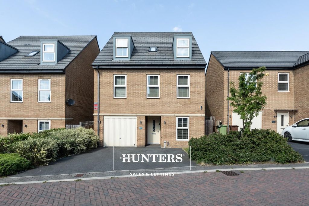 Property photo 1 of 19 5C5A6036.Jpg