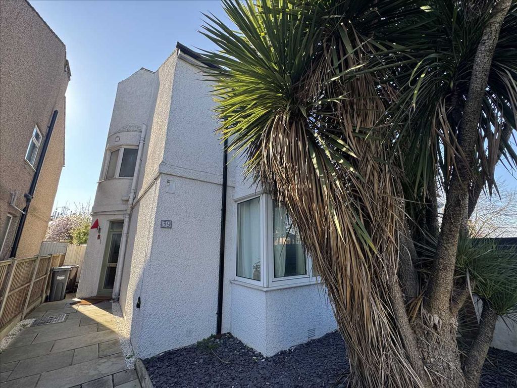 Property photo 1 of 15 Main Picture