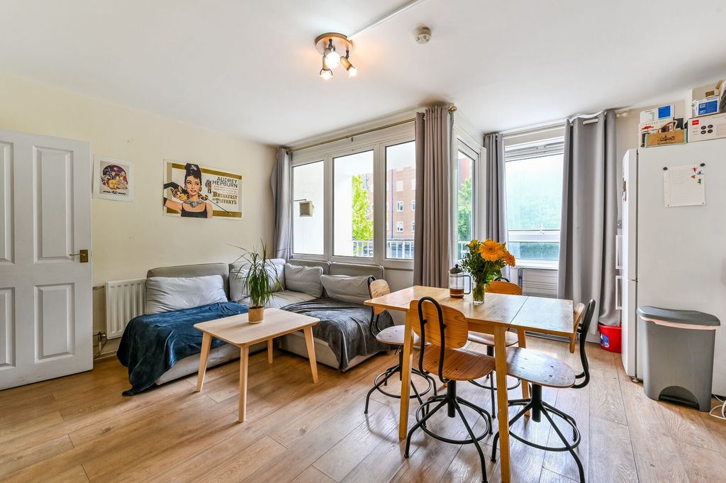 Property photo 1 of 1