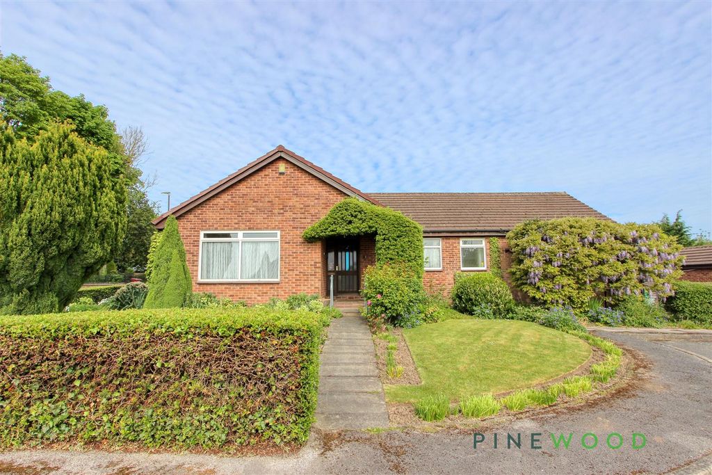 Property photo 1 of 31 Front