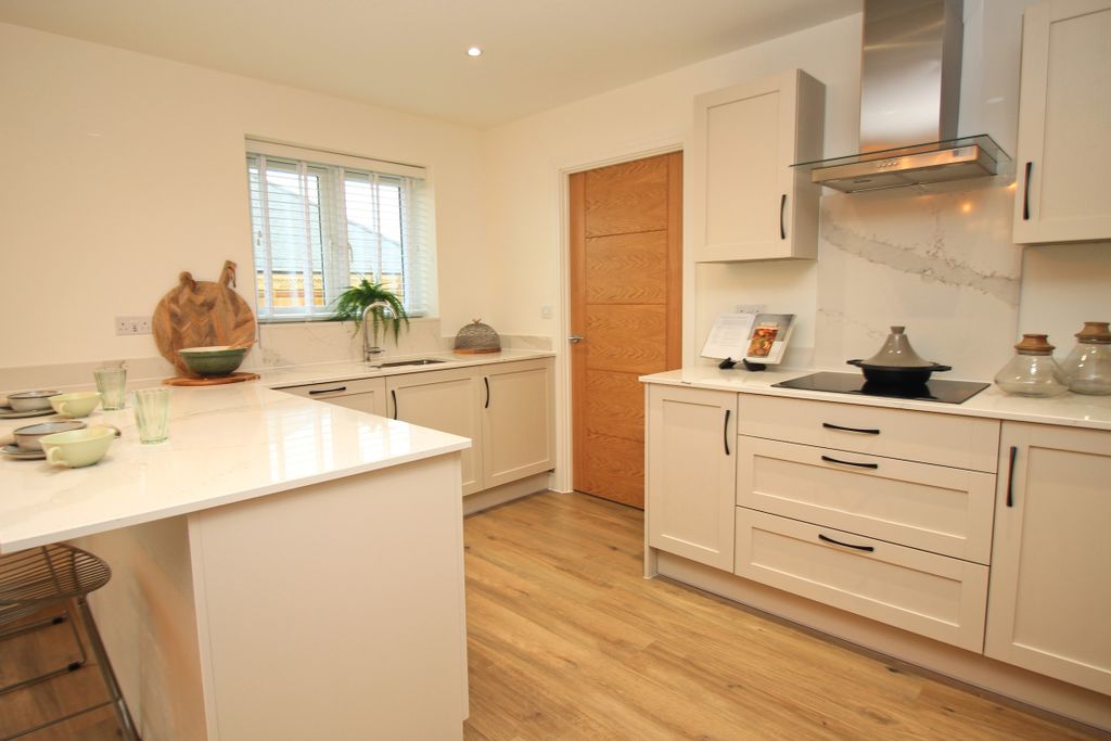 Additional image 6 of 3 bed bungalow for saleSt Petroc, Padstow PL28