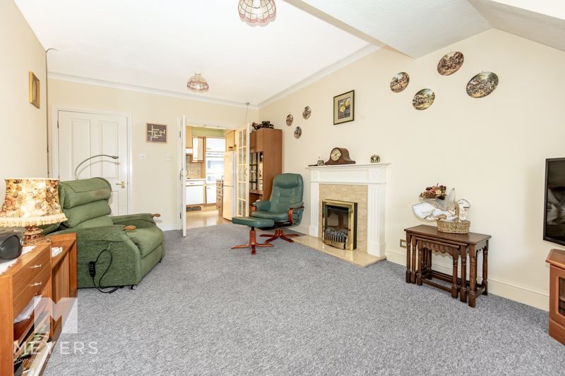 Property photo 3 of 16 Photo 2