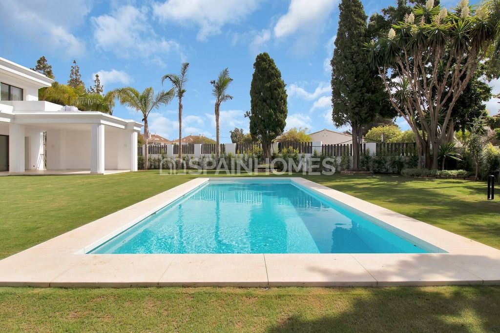 Property photo 1 of 62