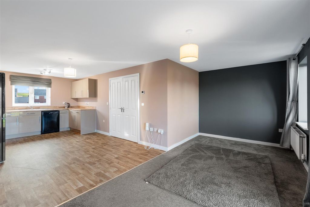 Property photo 3 of 29 Dsc_5482-Hdr.Jpg