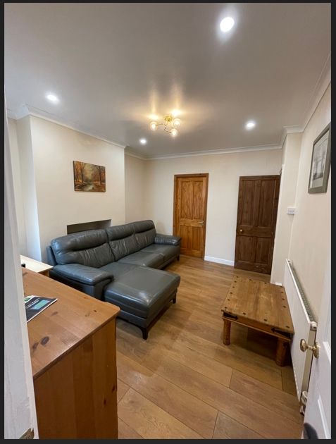 Property photo 3 of 16 7