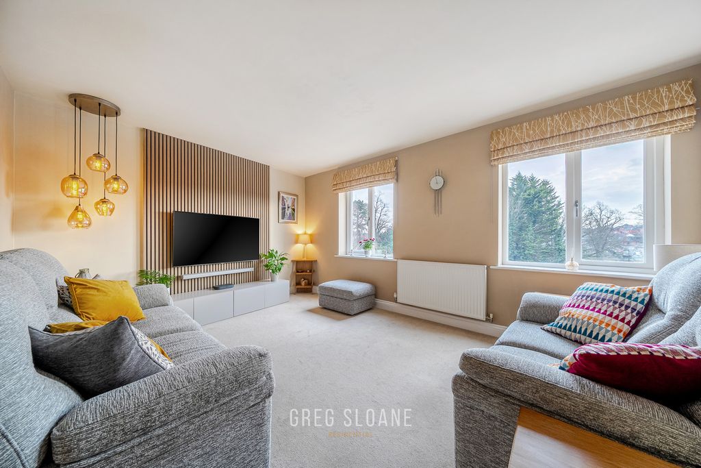 Property photo 3 of 20 1420504-5-69A9Bd808A069