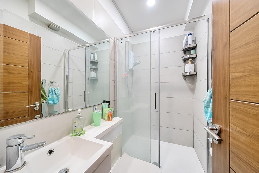 Property photo 2 of 13 Bathroom - Flat 2