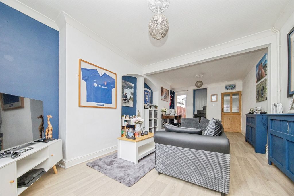 Property photo 3 of 14