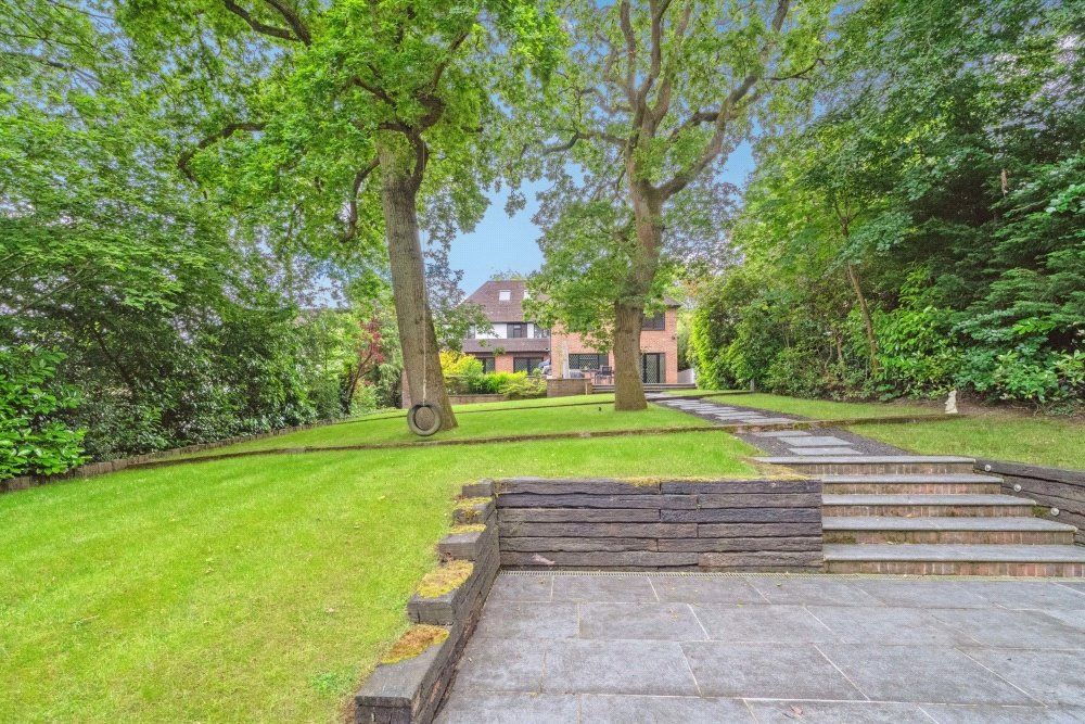 Property photo 3 of 28 Picture No. 27