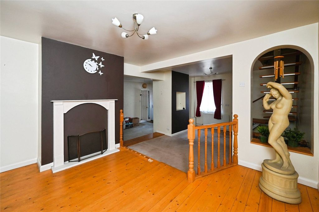 Property photo 1 of 23 Dining