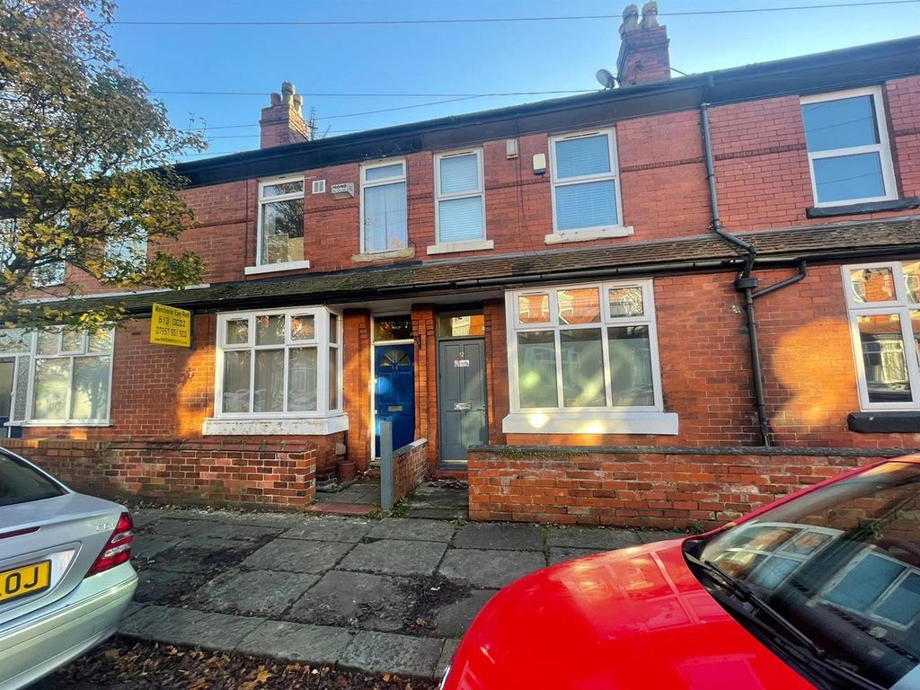 Property photo 1 of 10 External