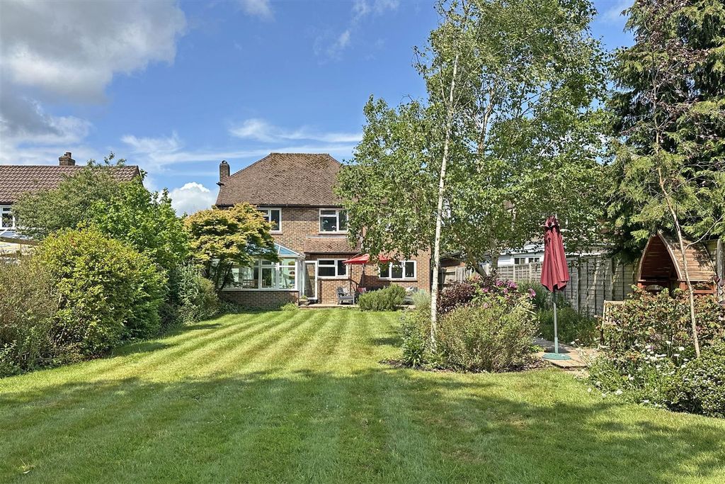 Property photo 3 of 31