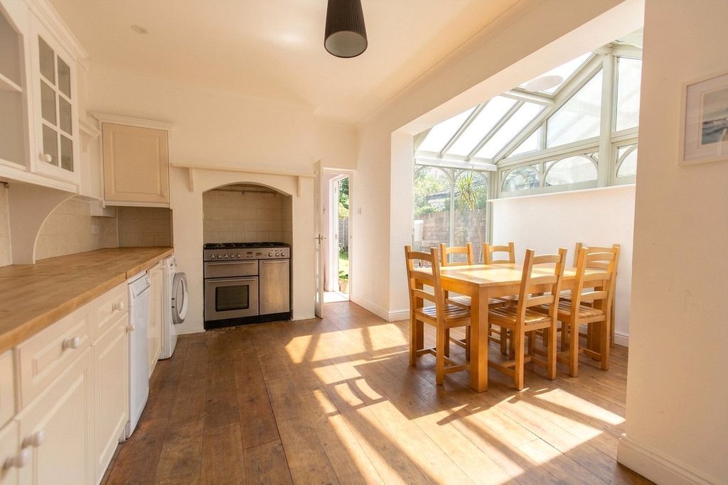 Property photo 1 of 11 Picture No. 11