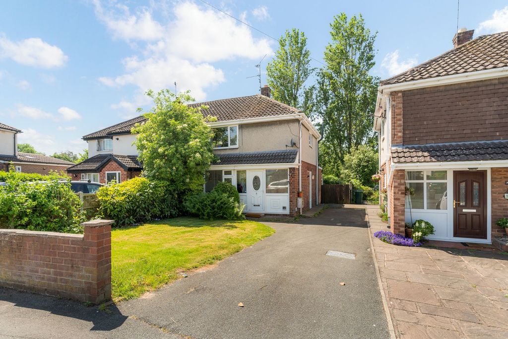 Property photo 1 of 19