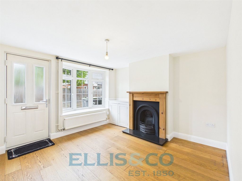 Property photo 3 of 9 Picture No. 19