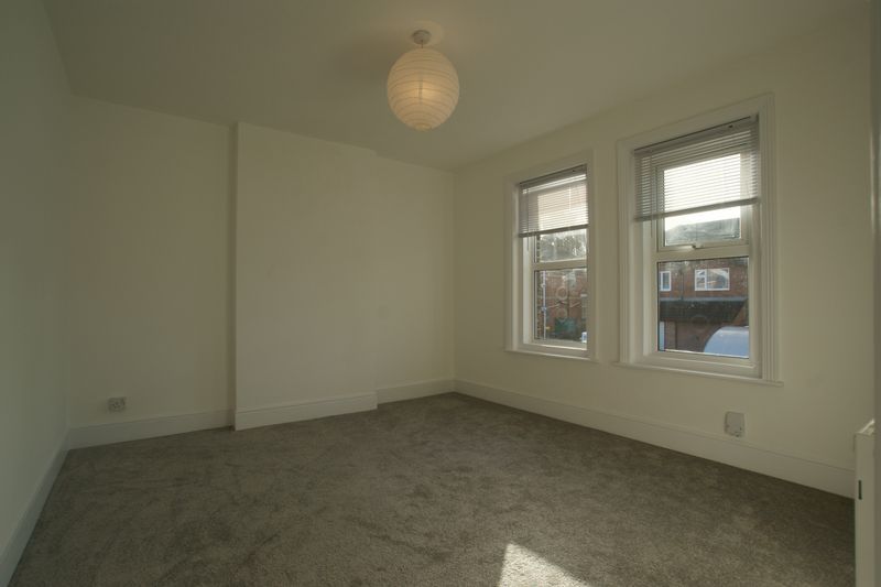 Property photo 3 of 8 Photo 7