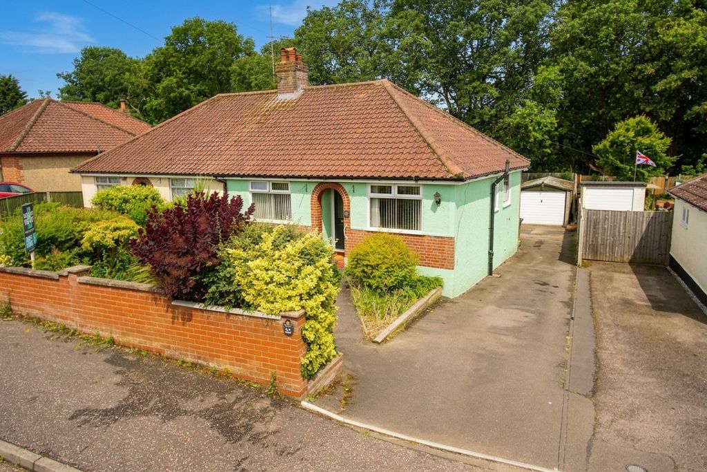 Property photo 1 of 26