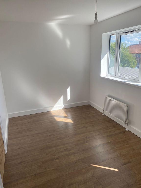 Property photo 2 of 9 Property